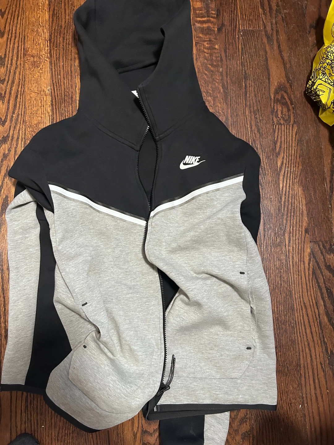 Nike Tech Fleece Full-Zip Hoodie - Size Small