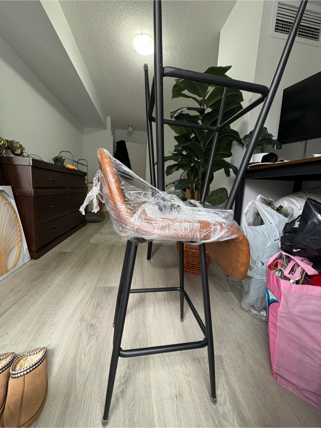 2 Brown Bar Stool with Black Legs - photo 4