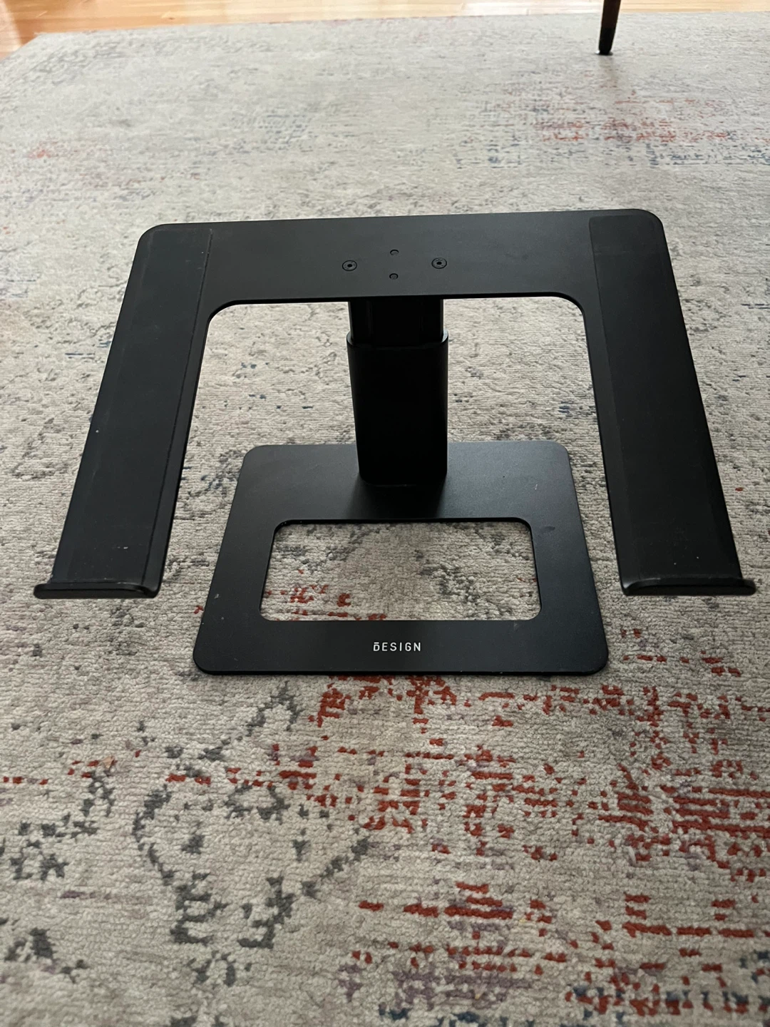 Adjustable laptop Stand