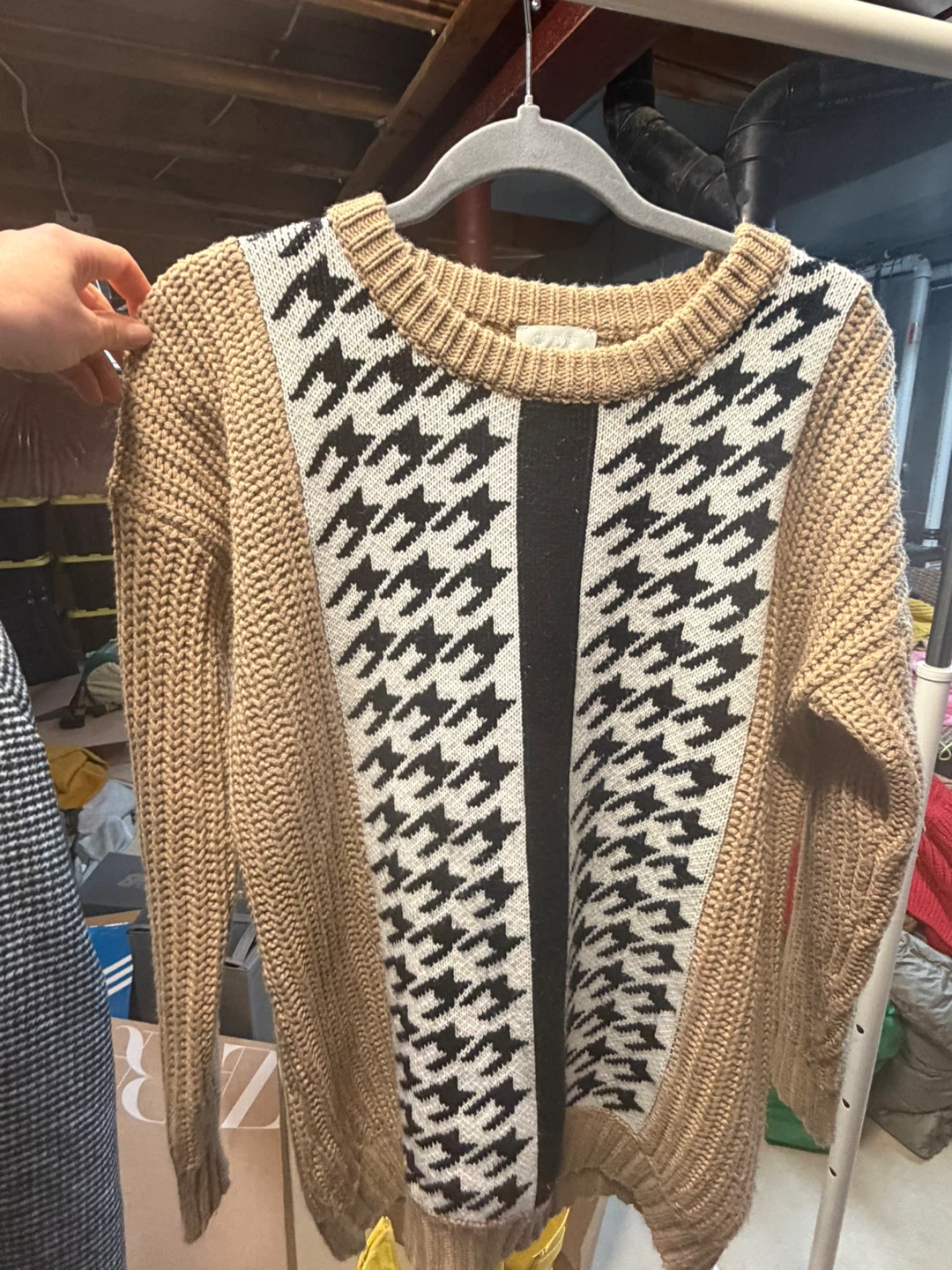 Houndstooth Pattern Sweater