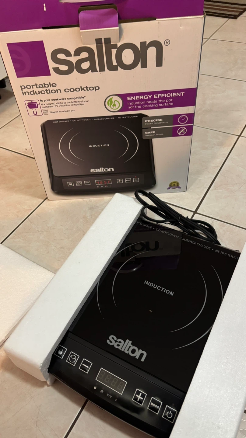 Salton Portable Induction Cooktop - Like New! - photo 2