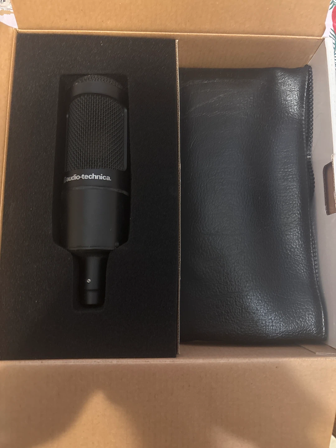 Audio-Technica AT2035 Cardioid Condenser Microphone - photo 2