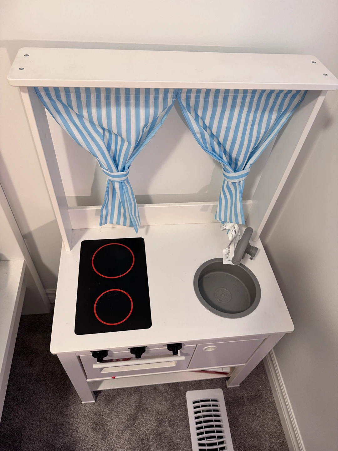 IKEA Duktig Play Kitchen - Kids Fun!