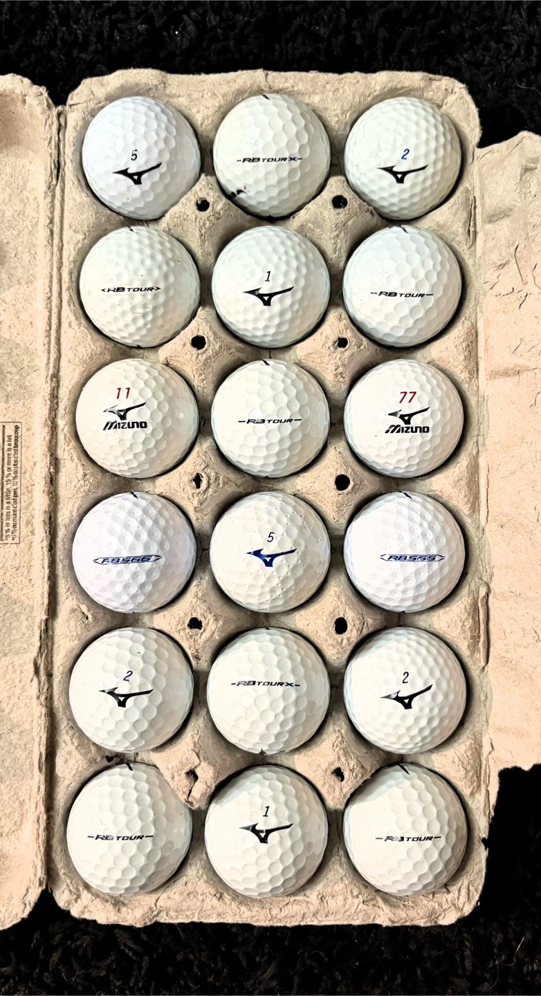 18 Mizuno Golf Balls - photo 2