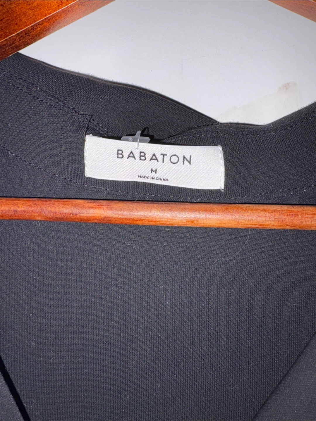 Babaton Aritzia Blouse M - photo 3