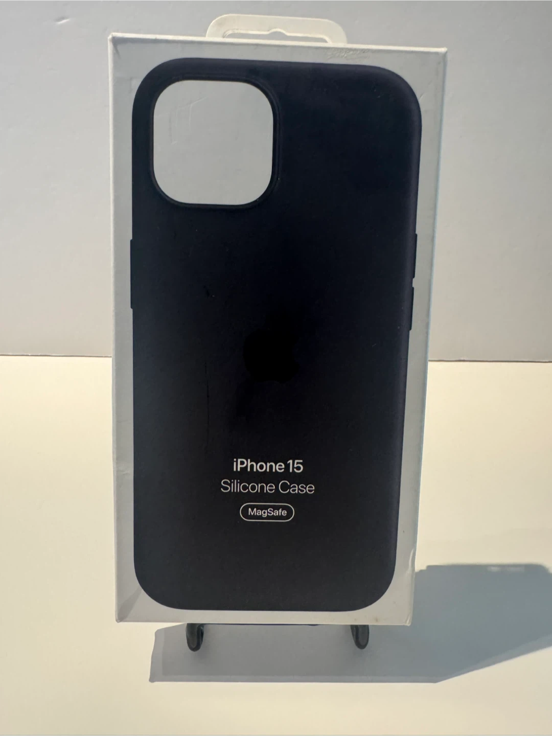 Apple iPhone 13/14/15 Silicone Case - MagSafe (Black)
