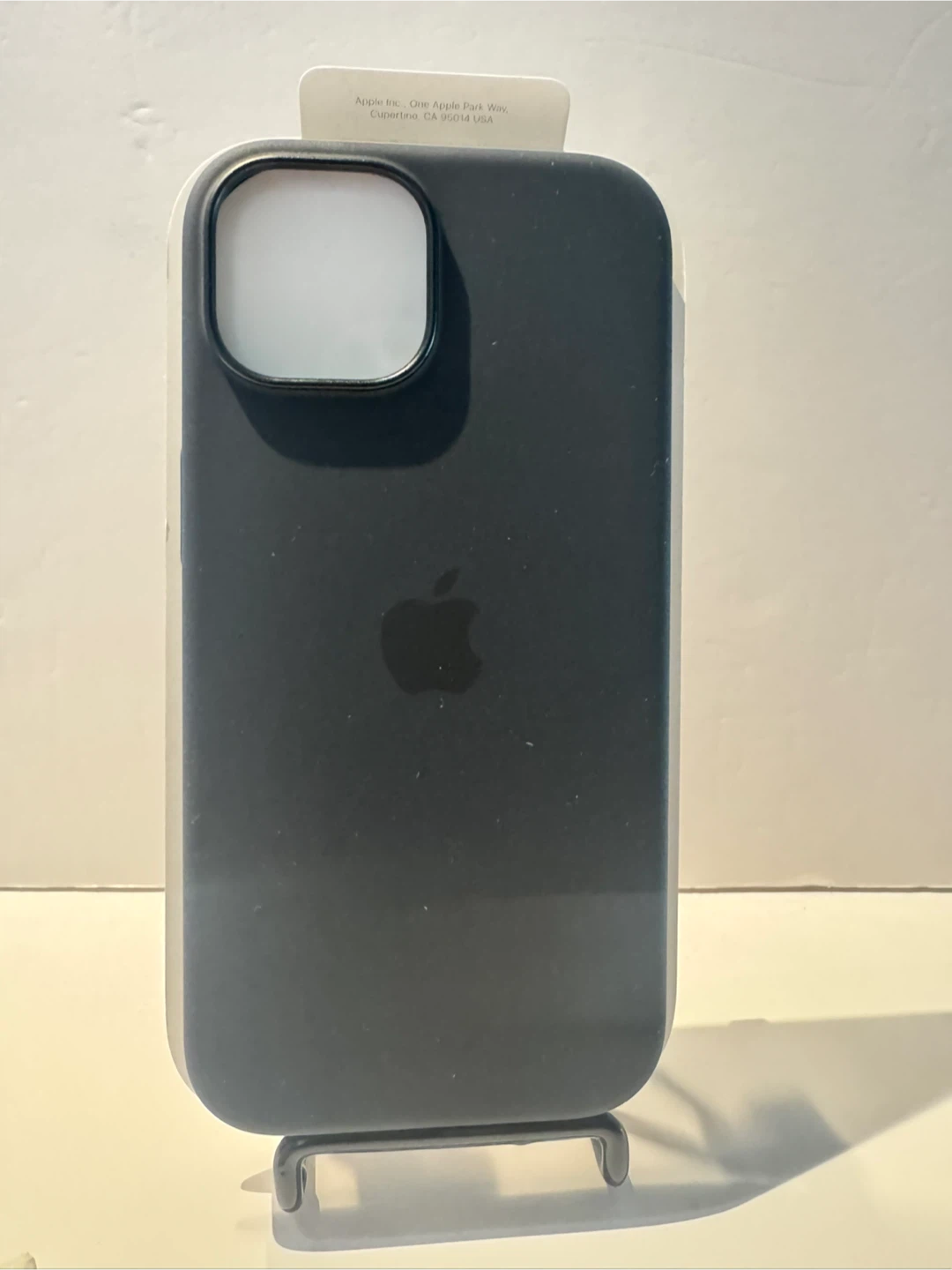 Apple iPhone 13/14/15 Silicone Case - MagSafe (Black) - photo 3