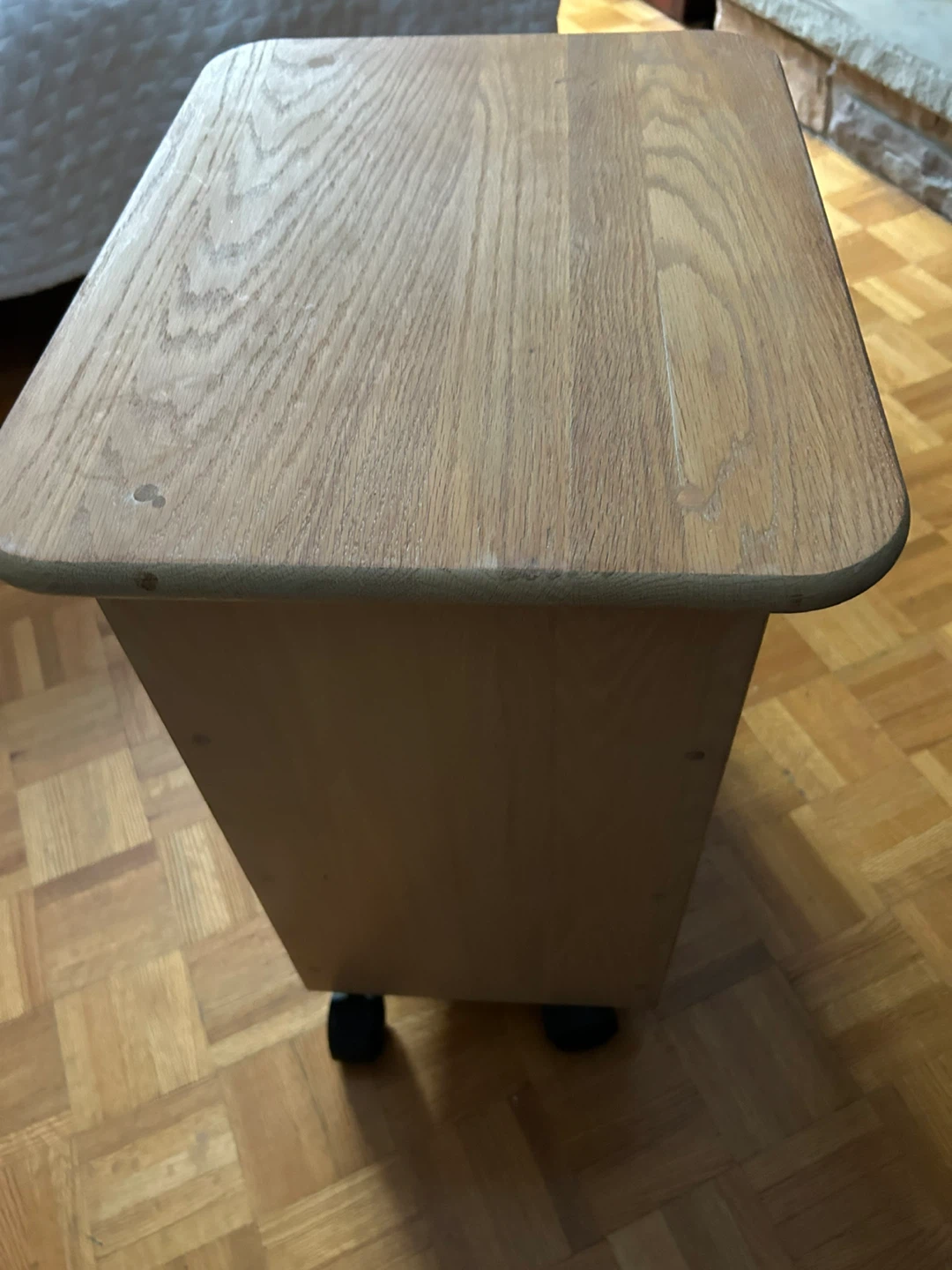 Wooden Rolling Side Table/ storage - photo 4