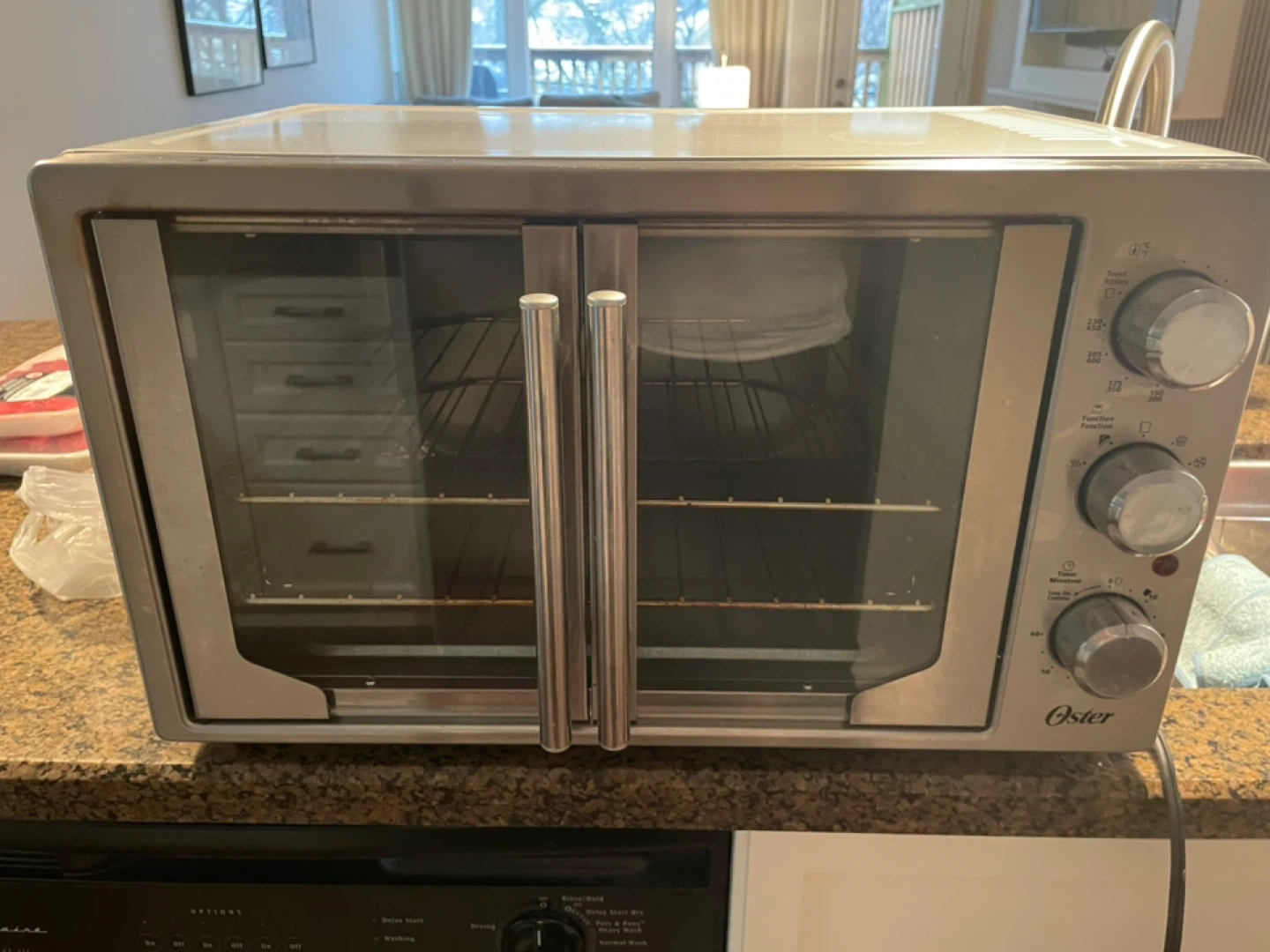 Oster Extra-Large Countertop Toaster Oven – Excellent Condition