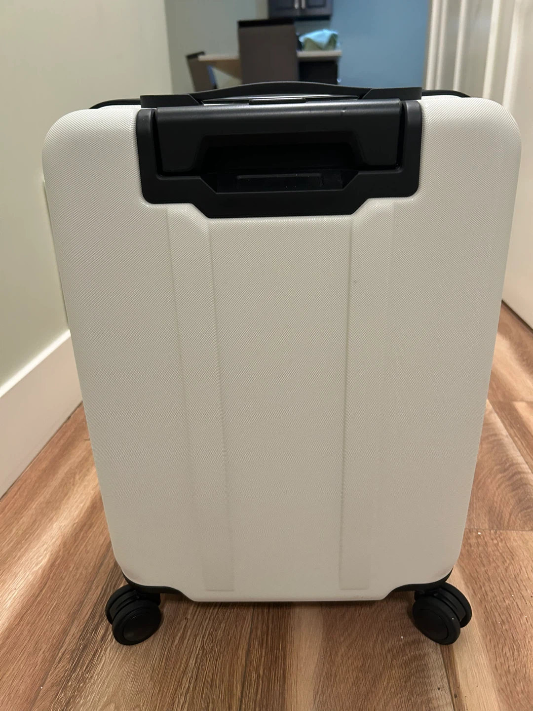 Carry-On Suitcase - White - photo 2