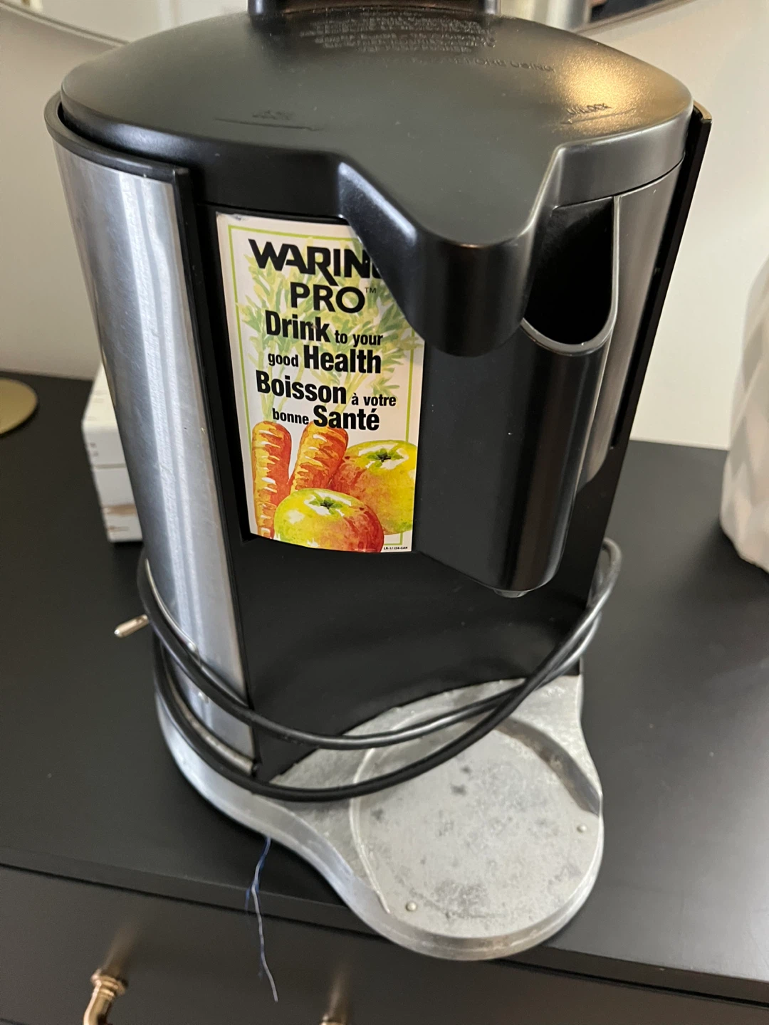 Waring Pro Juicer - Drink to Your Health!
