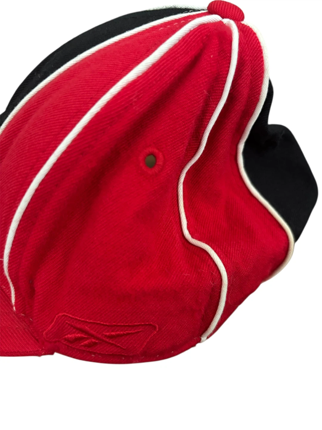Vintage NBA Chicago Bulls Reebok Fitted Cap Used 7 1/8 - photo 4