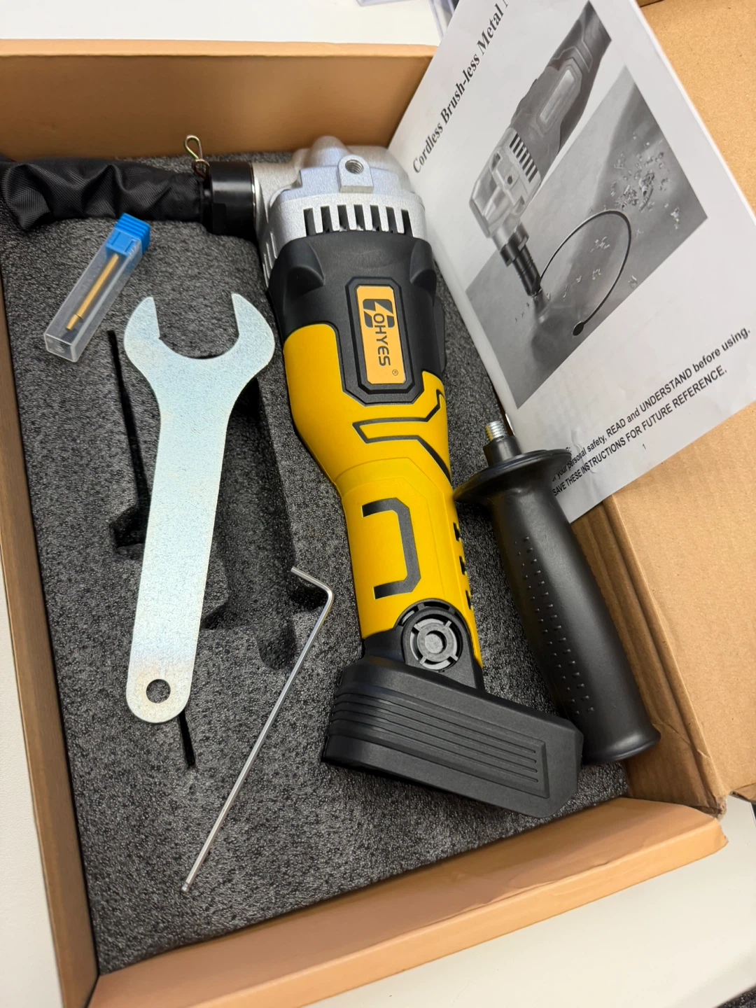 Cordless Metal Nibbler ZX0881 - New in Box! - photo 4