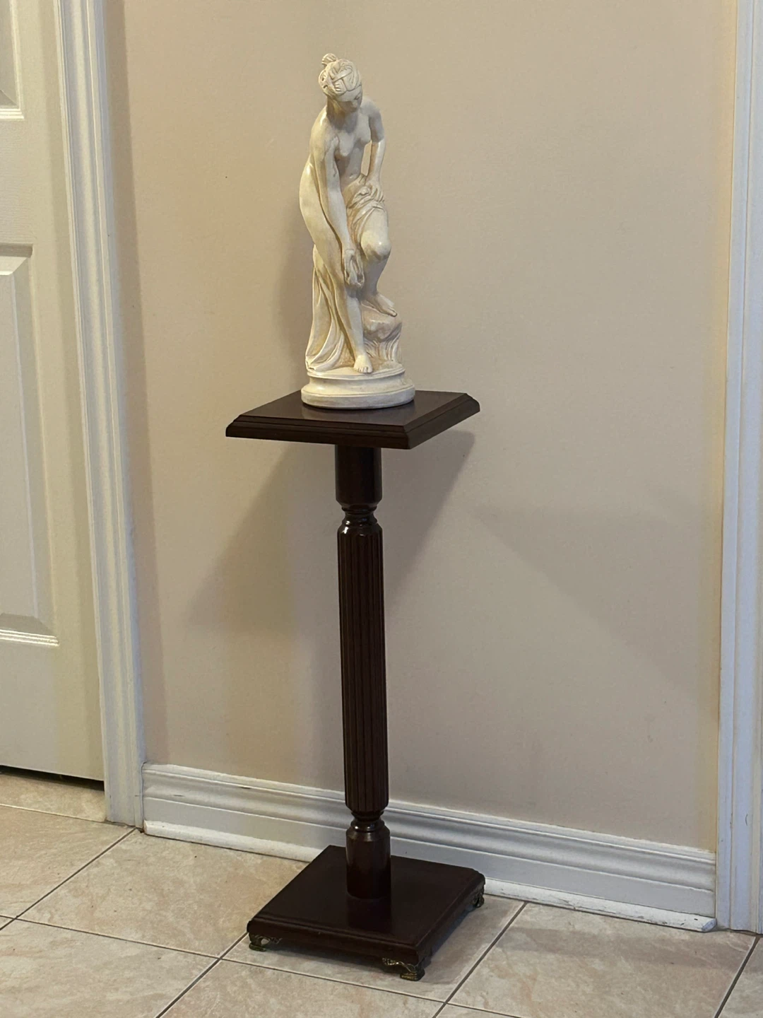 Dark Wood Plant Stand/ pedestal - photo 3