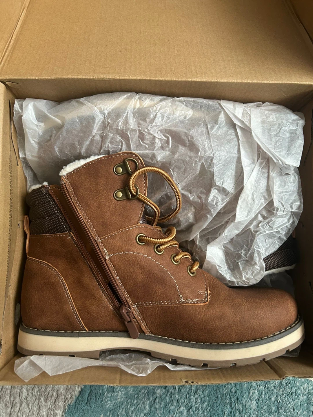 Banff Trail Brown Winter Boots - Size 5 - photo 4
