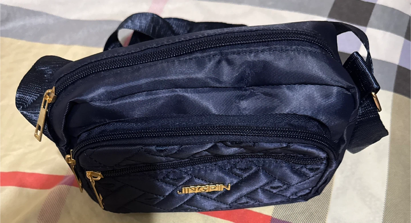 New! Jingpin Navy Blue Quilted Crossbody Bag - photo 3