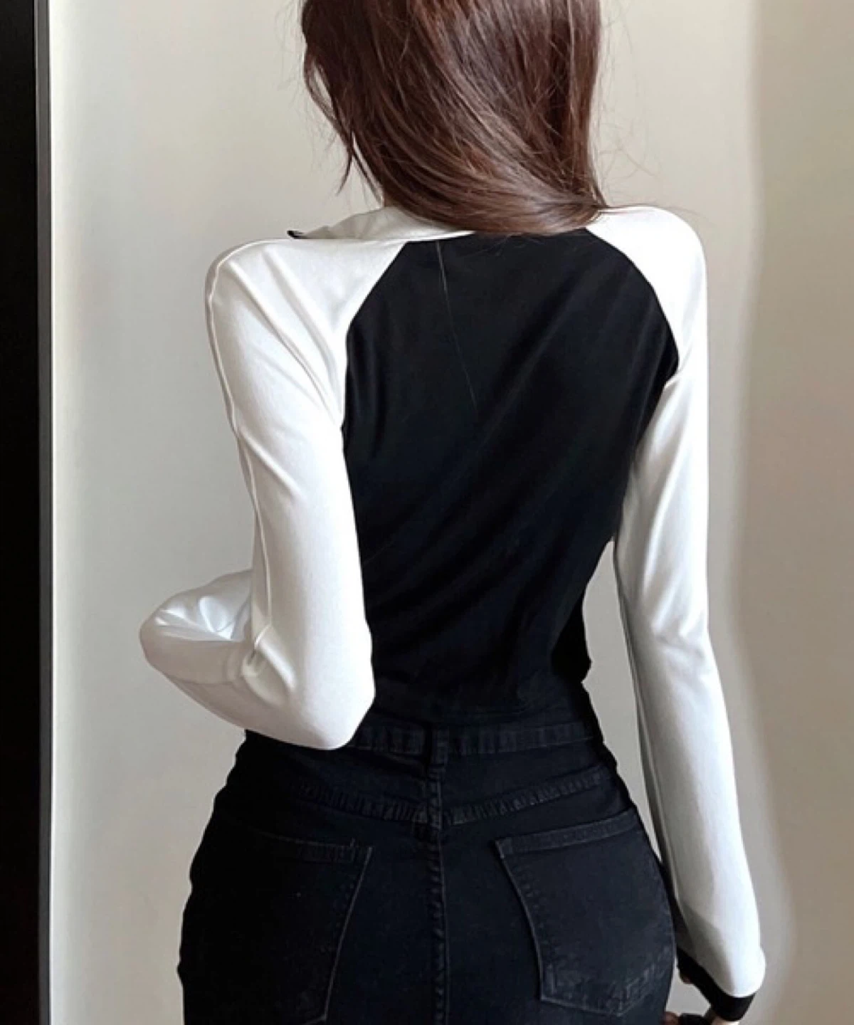 Black & White Long Sleeve Zip-Up Jacket - photo 2
