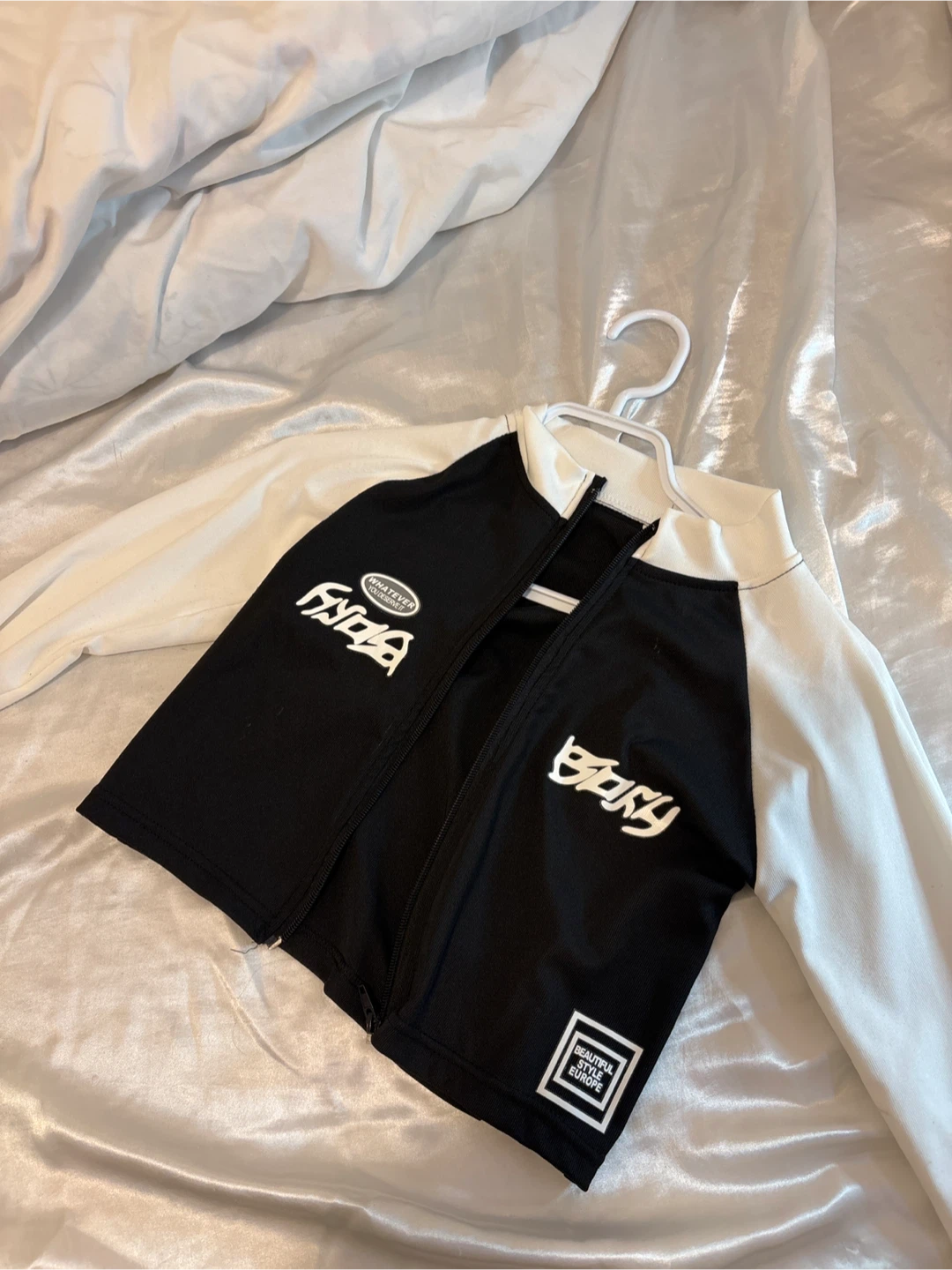 Black & White Long Sleeve Zip-Up Jacket - photo 3