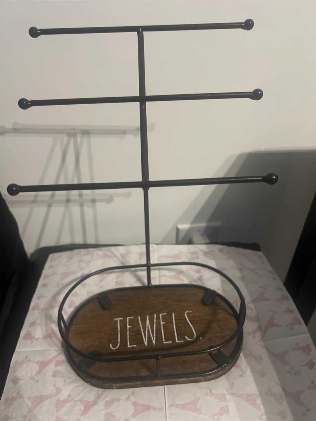 Rae Dunn Jewels Jewelry Stand - photo 4