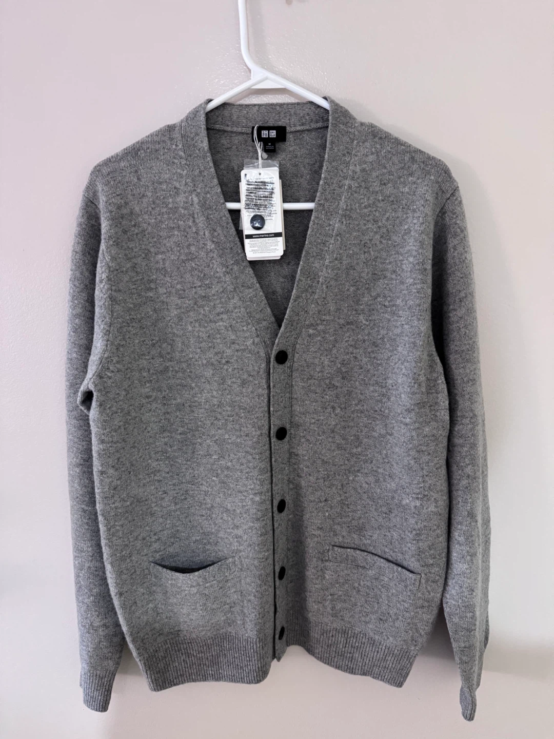 New Uniqlo Gray Cardigan - Size M