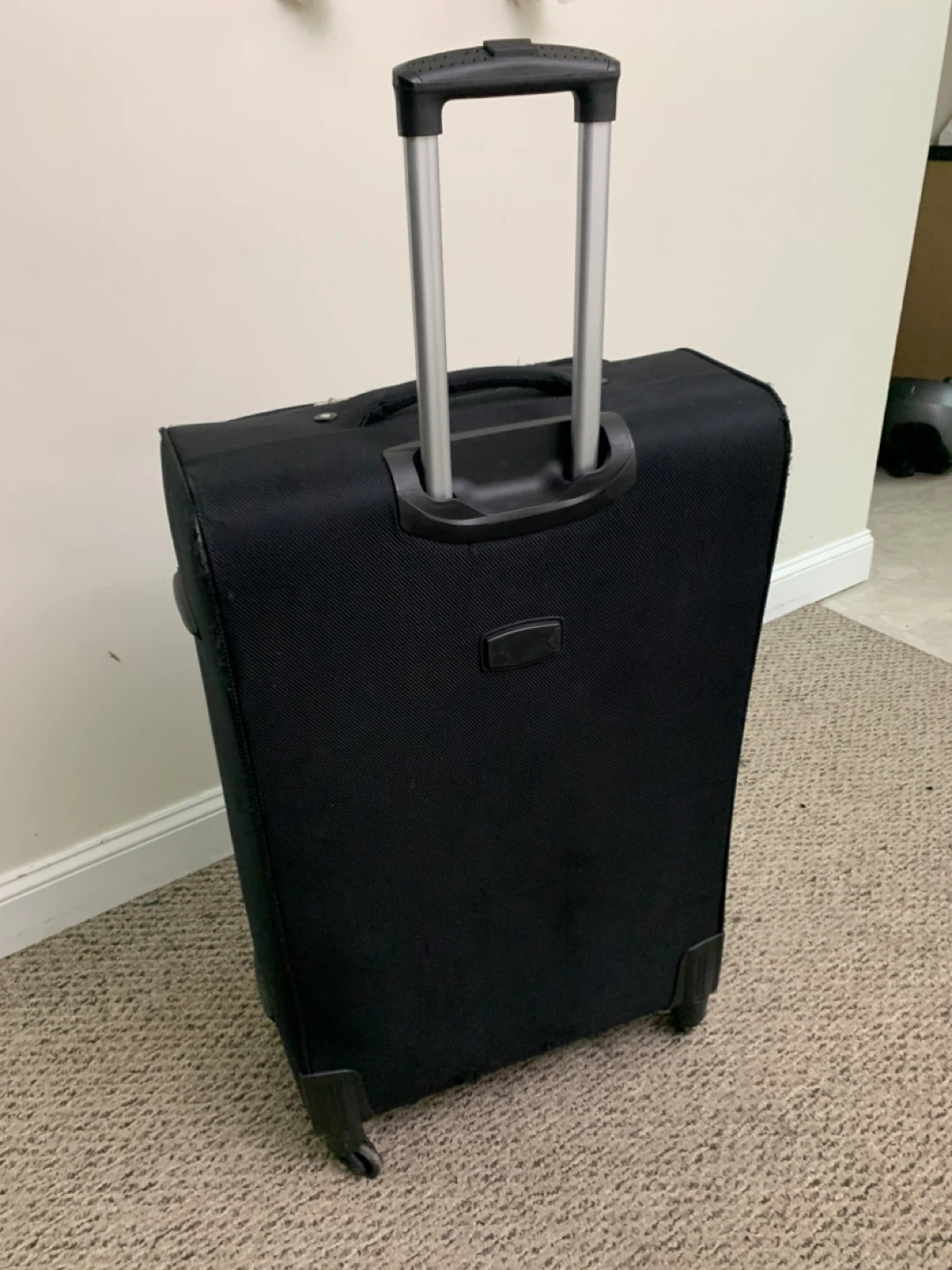 Black Extra Large Suitcase / Checked Luggage - Royalty Rolls - photo 5