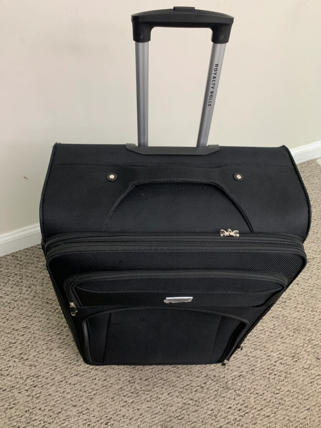 Black Extra Large Suitcase / Checked Luggage - Royalty Rolls - photo 3