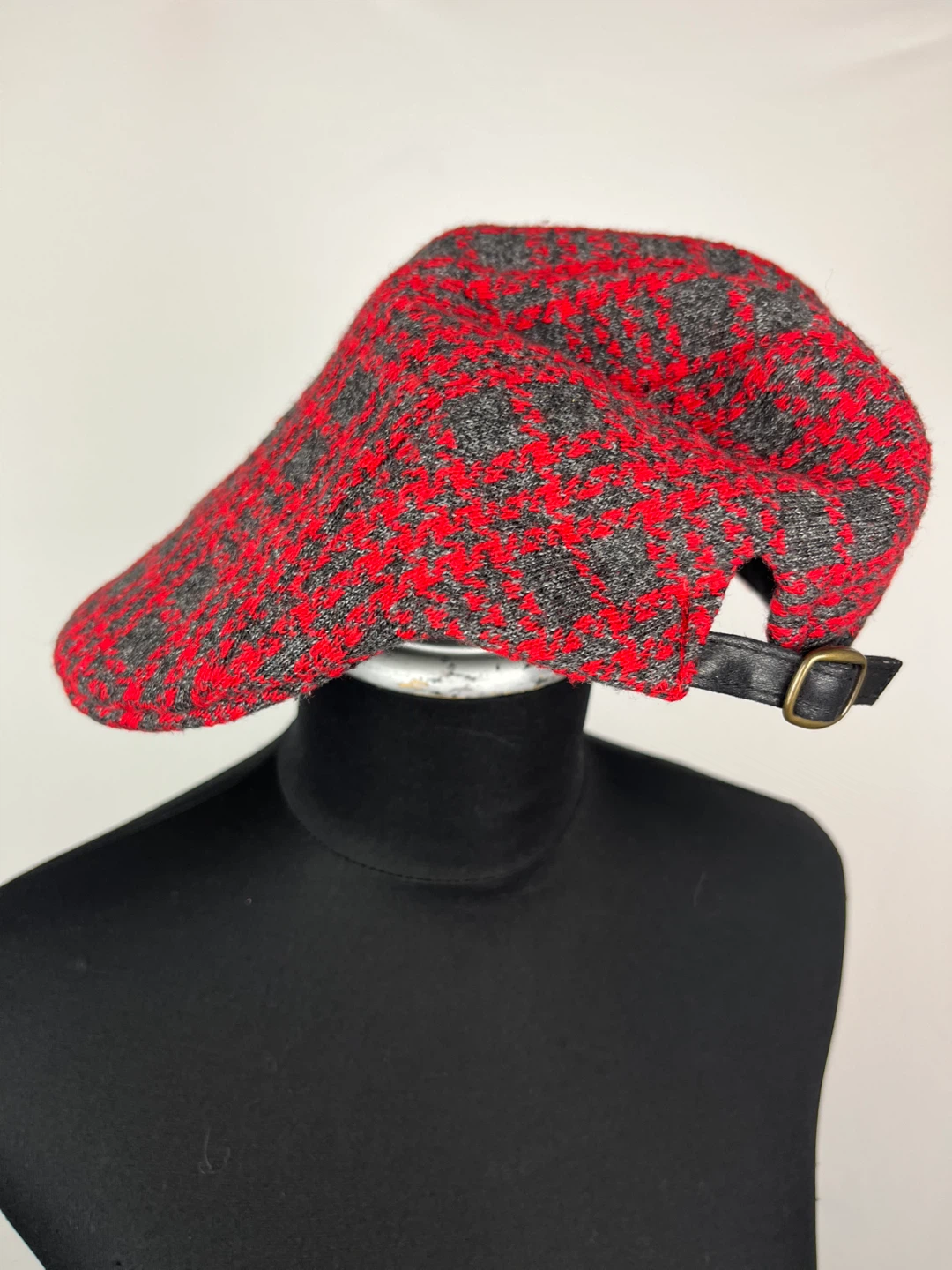 Red & Grey Plaid Newsboy Cap - photo 2