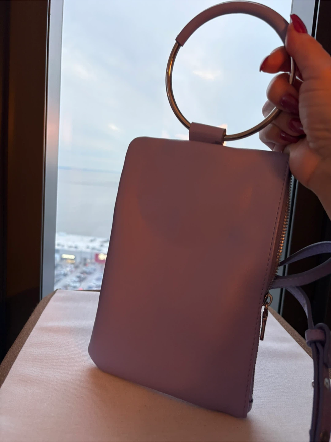 Assorted Women's Handbags - photo 5