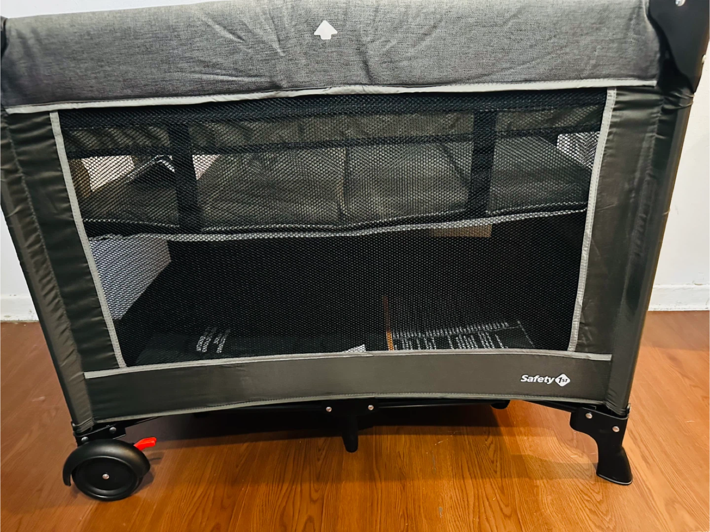 Safety 1st Mini Dreams Travel Playard - photo 2
