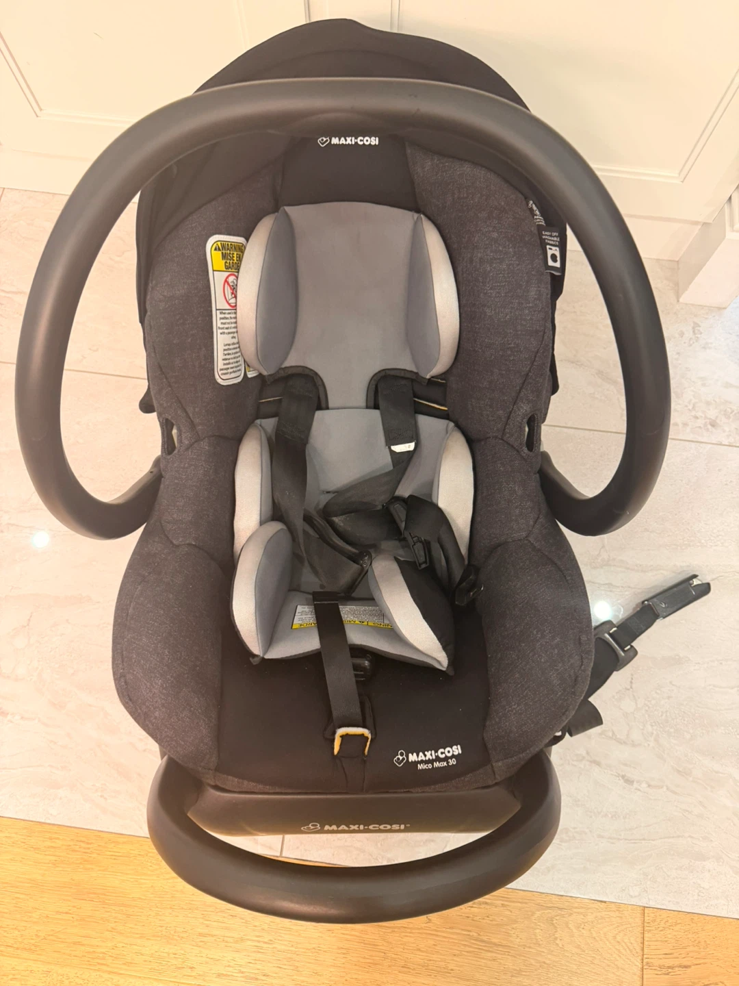 Maxi-Cosi Mico Max 30 Infant Car Seat