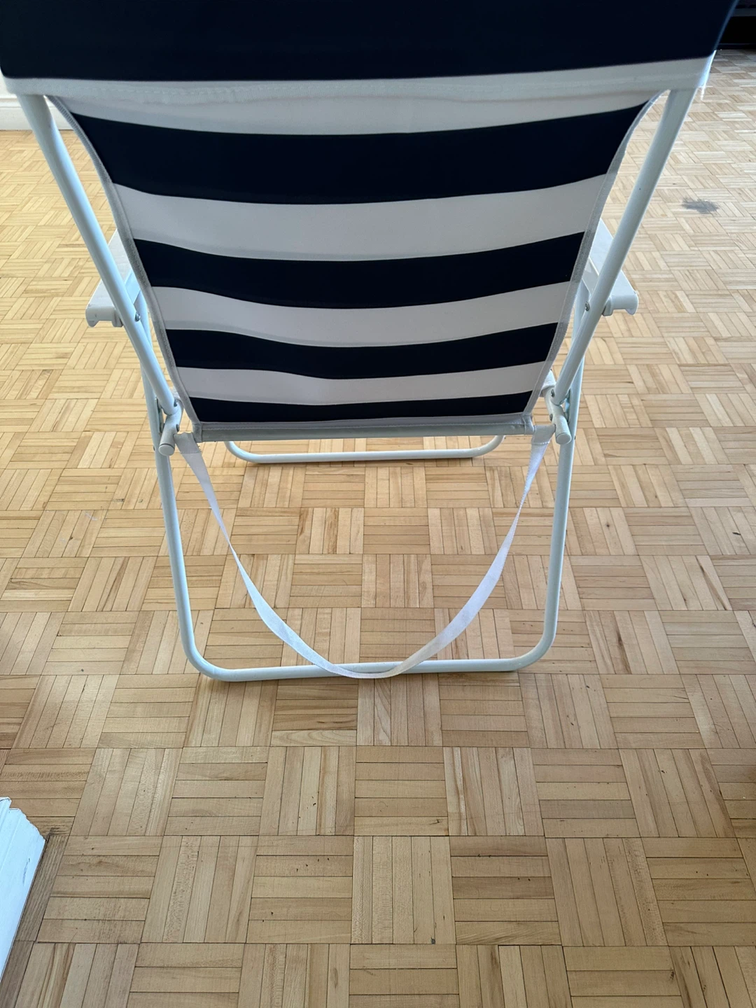 Folding Chair - photo 3