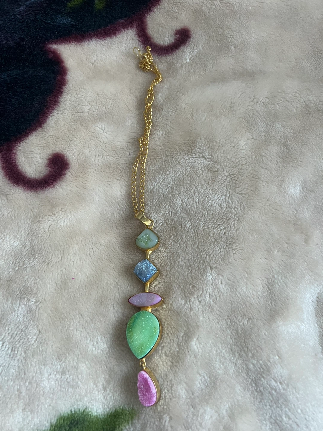 Colorful Stone Pendant Necklace