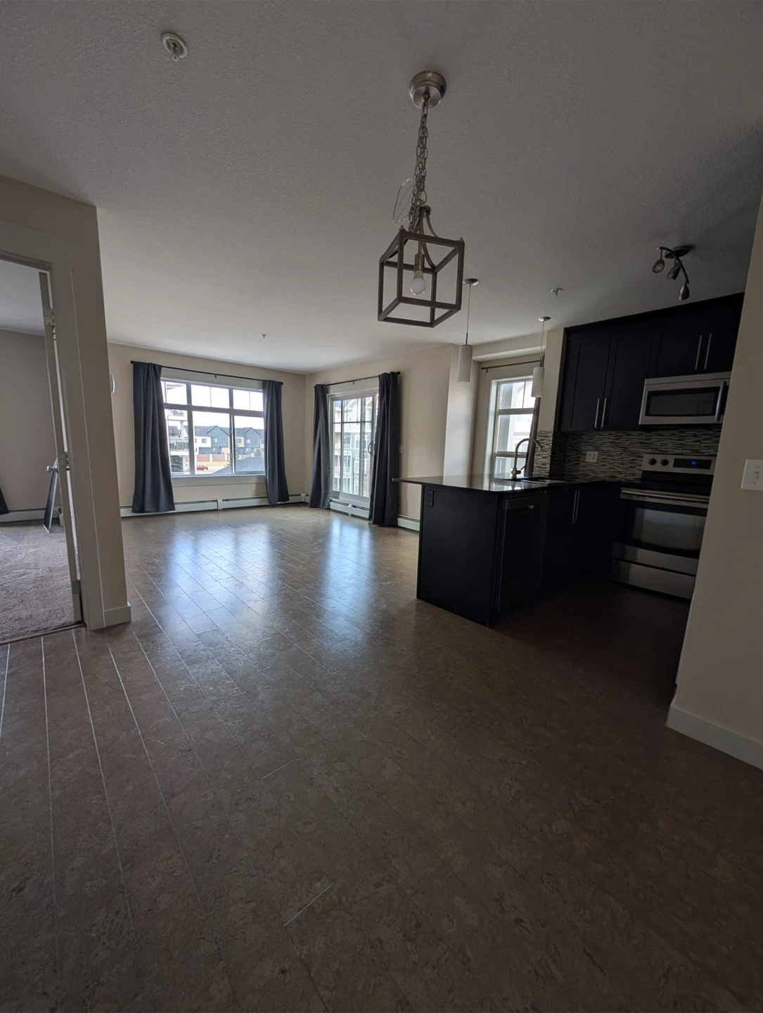 2Bed 2Bath Apartment for Renr