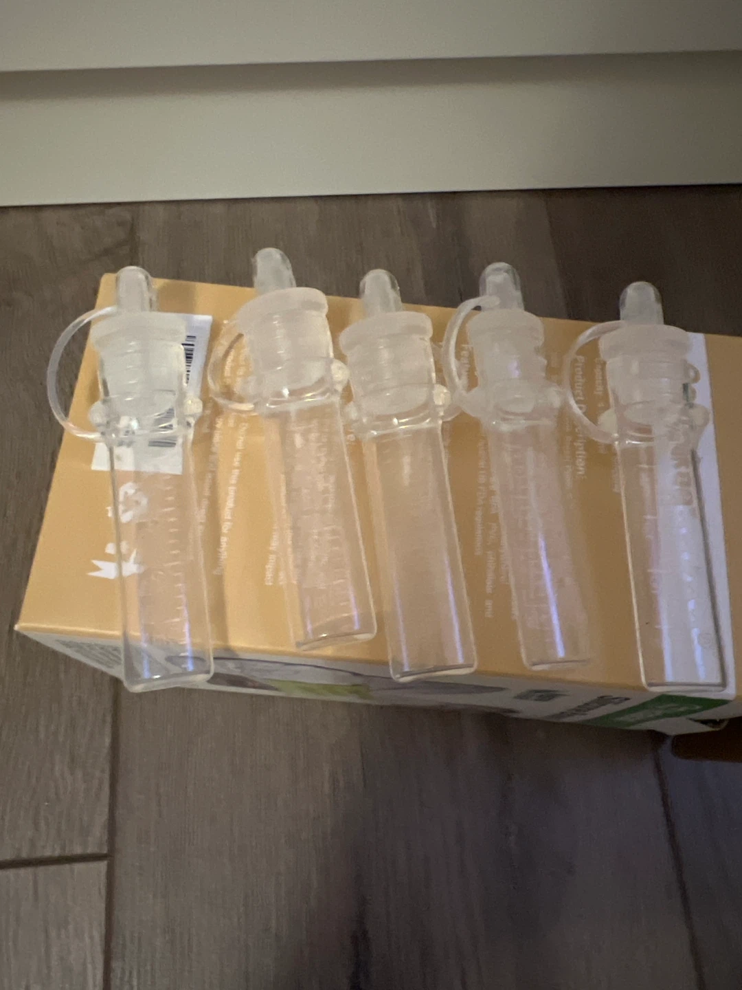 Hakka colostrum collectors