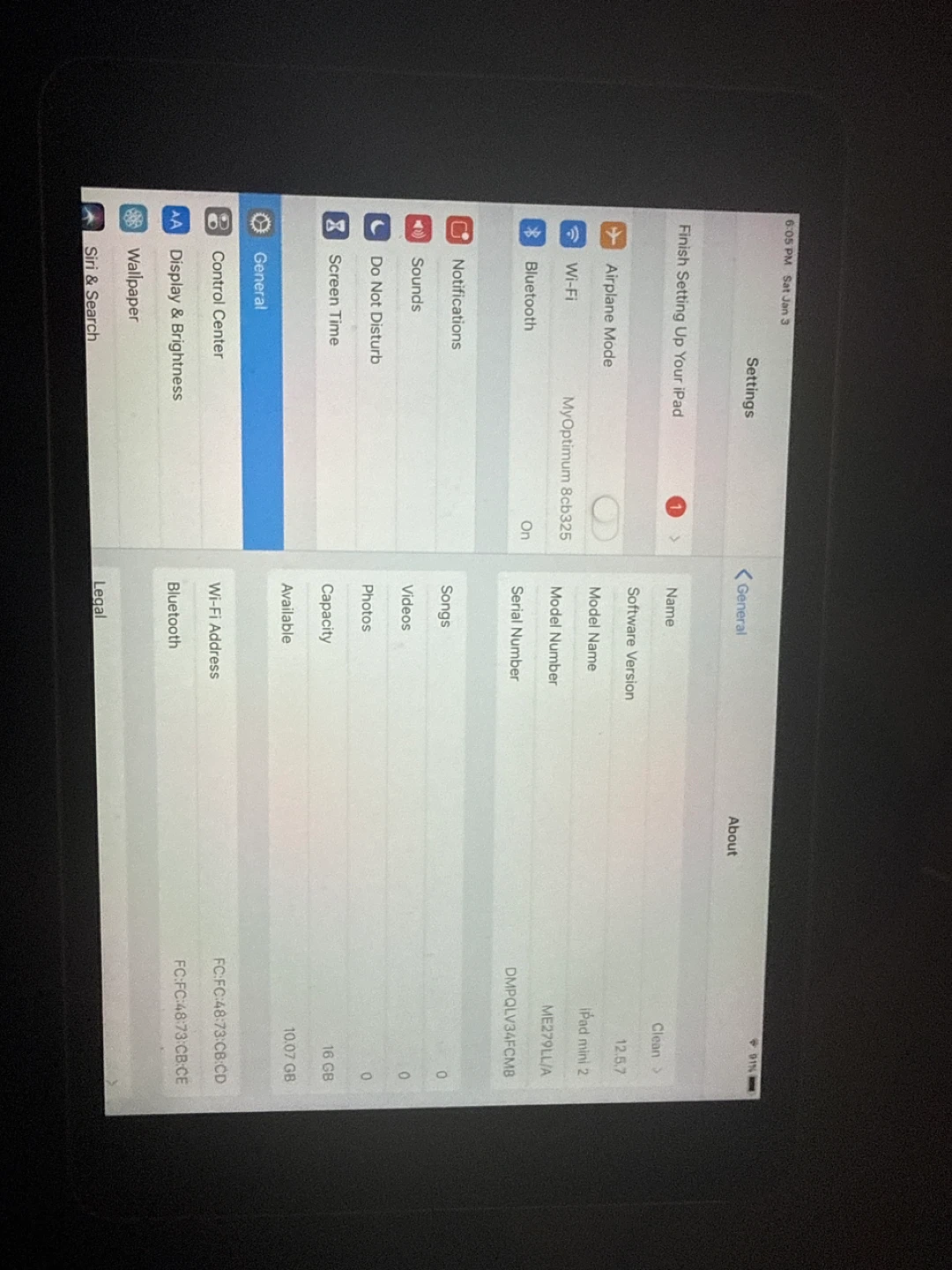 iPad mini 2 - 16GB. Great working condition NO CHARGER INCLUDING