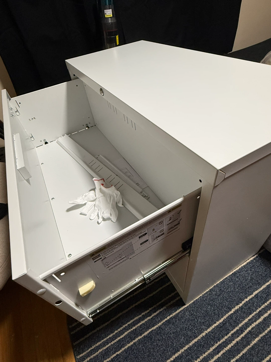 White 2-Drawer Filing Cabinet - photo 2