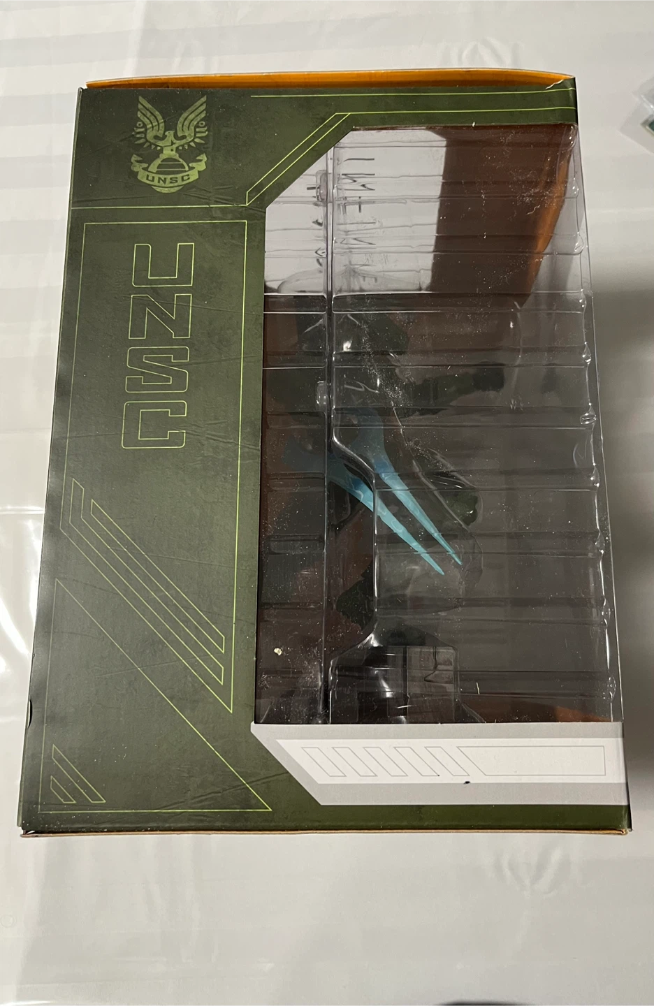 Halo Infinite Master Chief with Grappleshot PVC Statue - New - photo 4