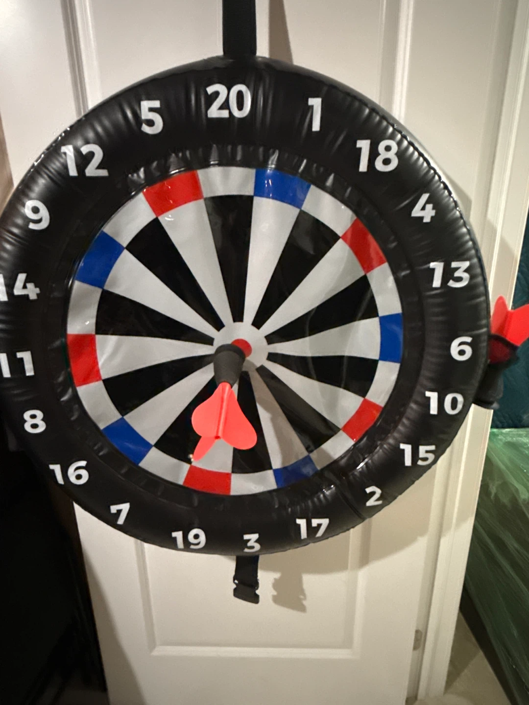 Inflatable 2-in-1 Dart & Axe Throwing Game - photo 2