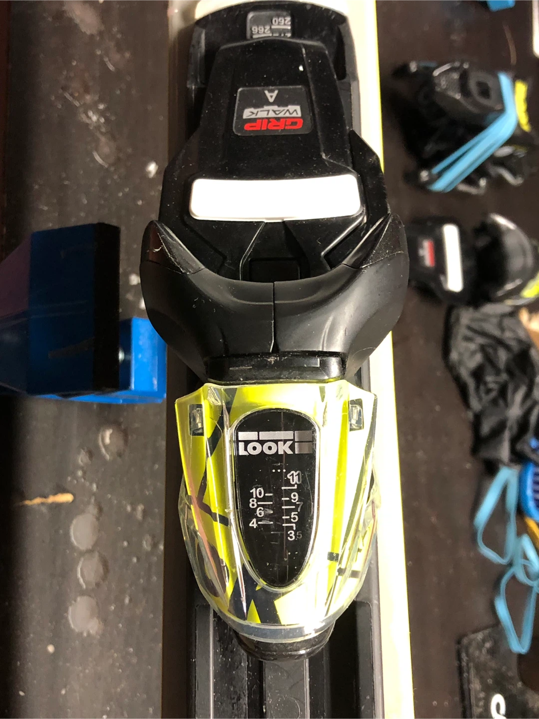 Wedze Boost 580 All Mountain skis - photo 4