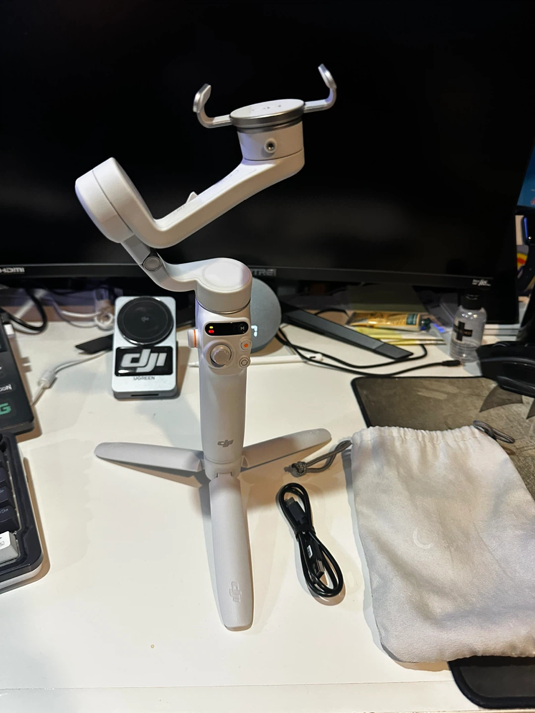 DJI Osmo Mobile 6 Gimbal Stabilizer - photo 2