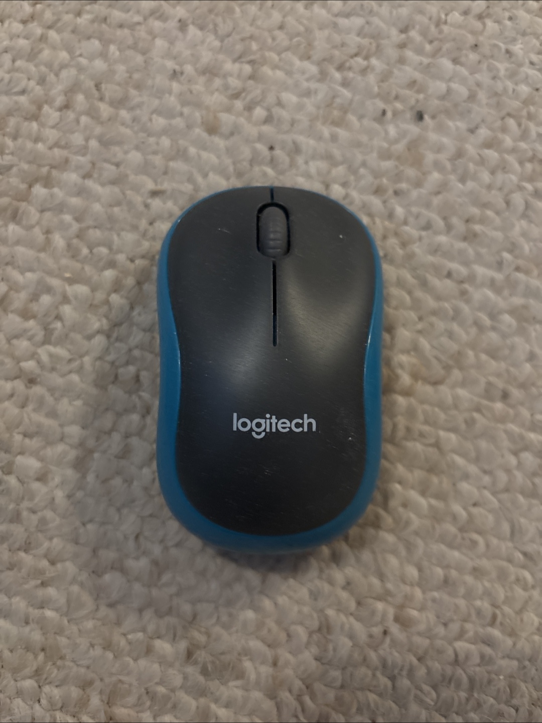 Logitech M185 Wireless Mouse - Blue
