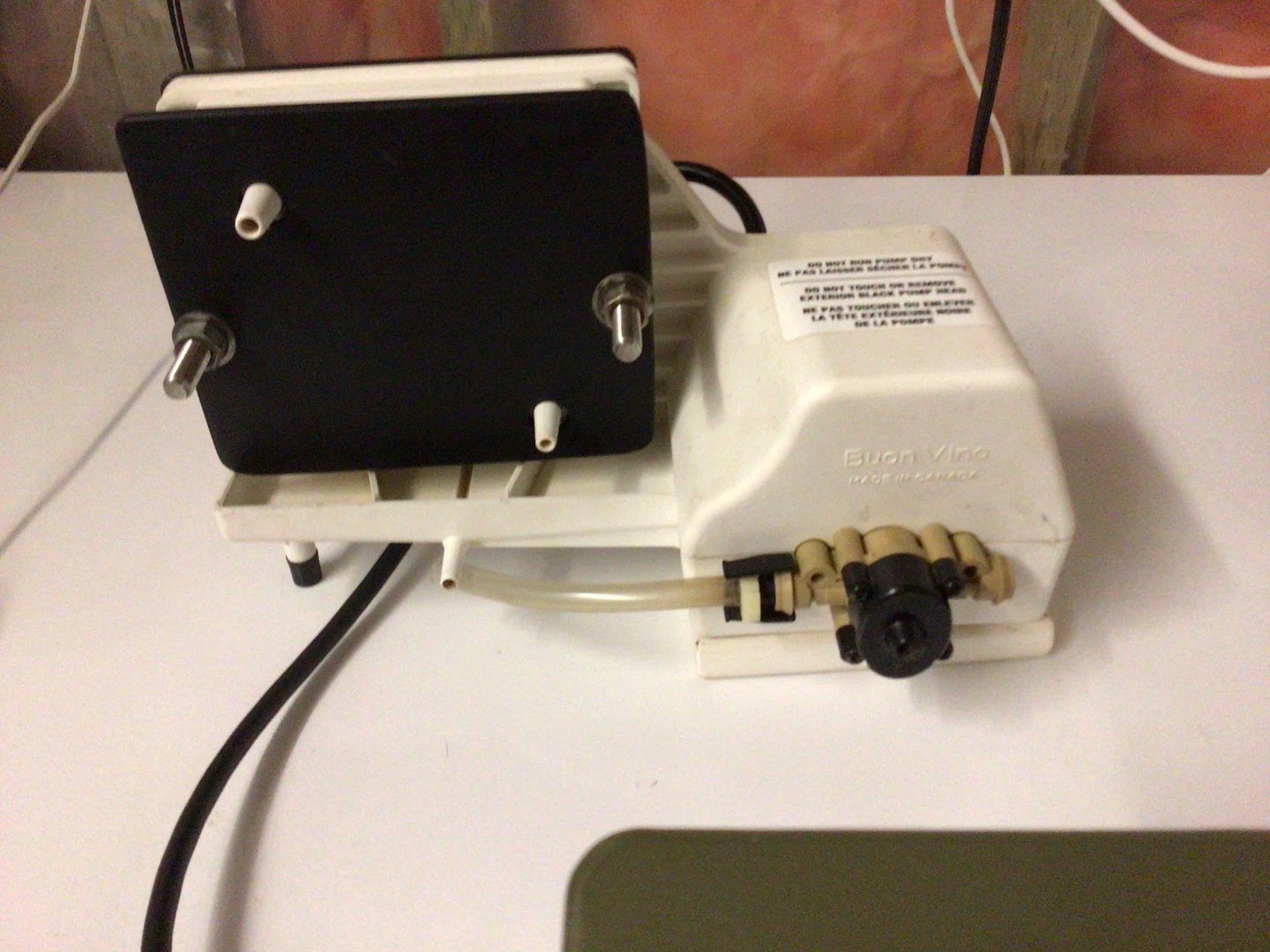 Buon Vino Wine Pump - photo 2