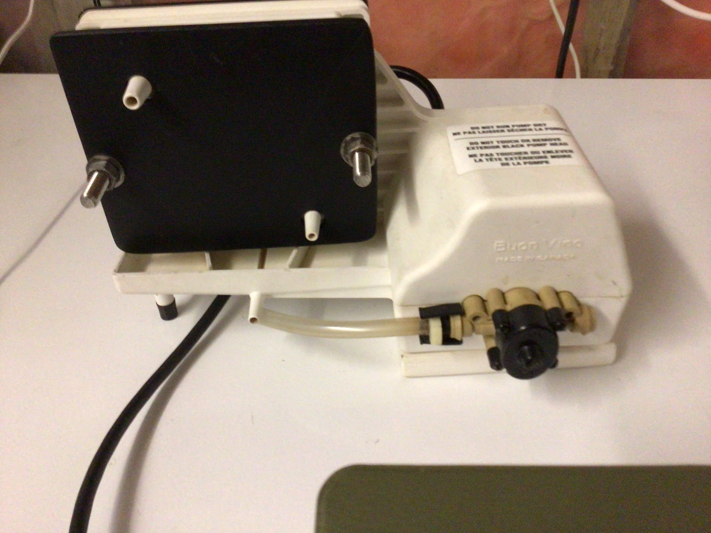 Buon Vino Wine Pump