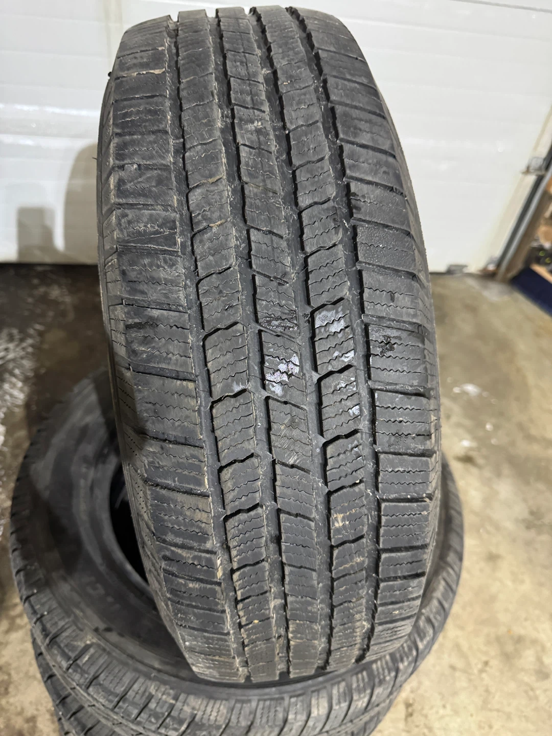 225/65r17 Micheline x lt as Set of 4 M+S Tires - photo 3