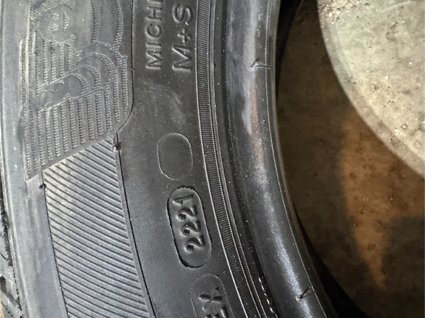 225/65r17 Micheline x lt as Set of 4 M+S Tires - photo 5