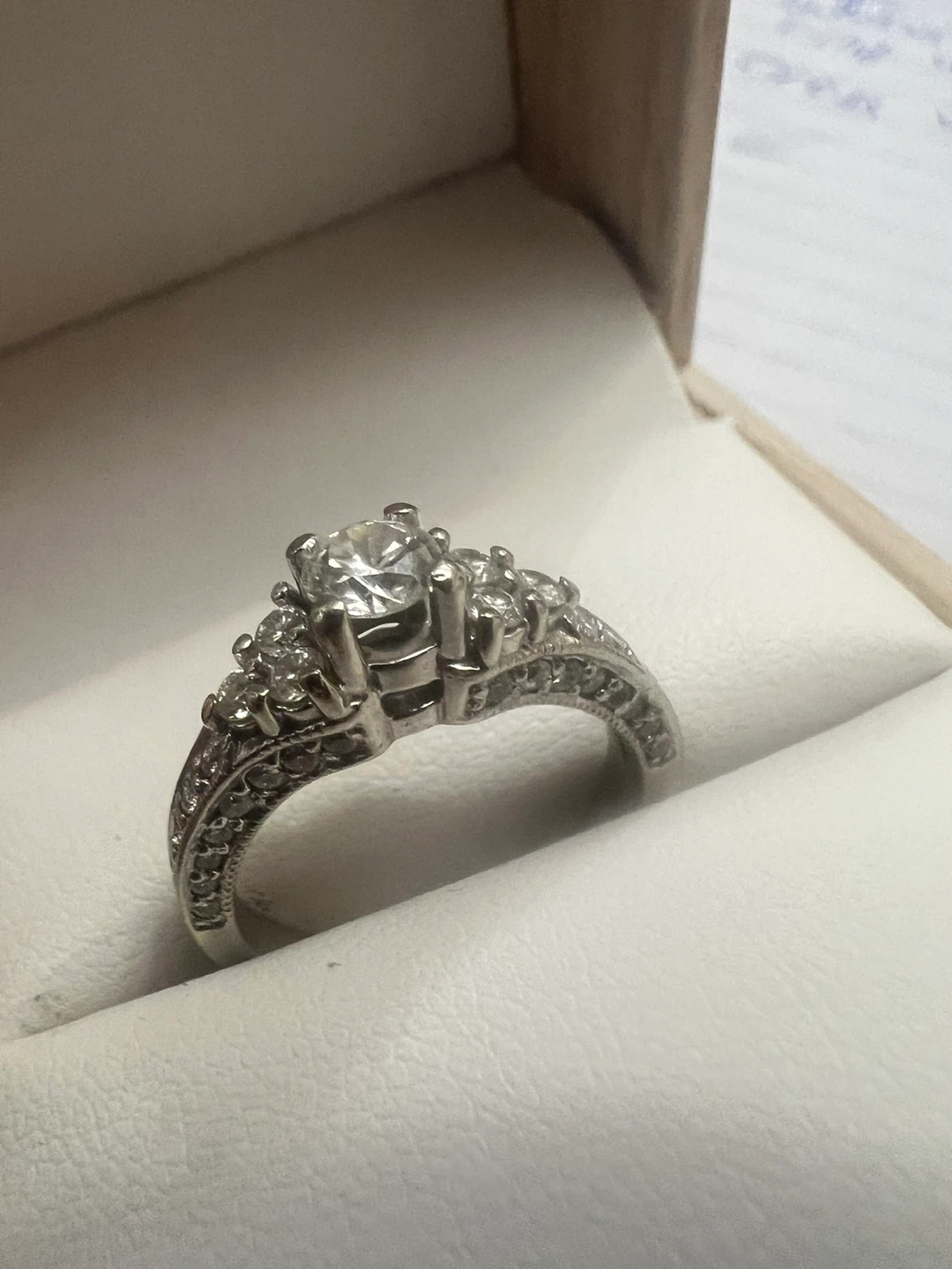 14 k Diamond Ring w/appraisal - photo 3