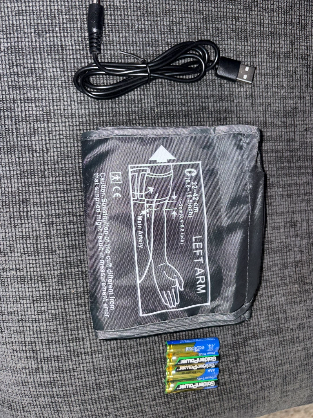 Maynovia DBP-1359 Blood Pressure Monitor - Like New - photo 3