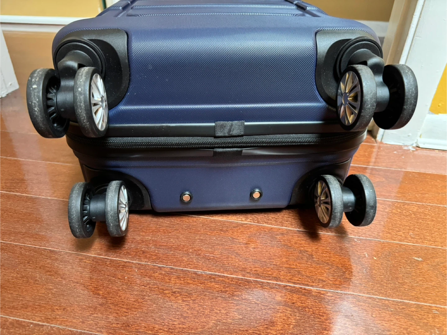 Luggage - photo 2