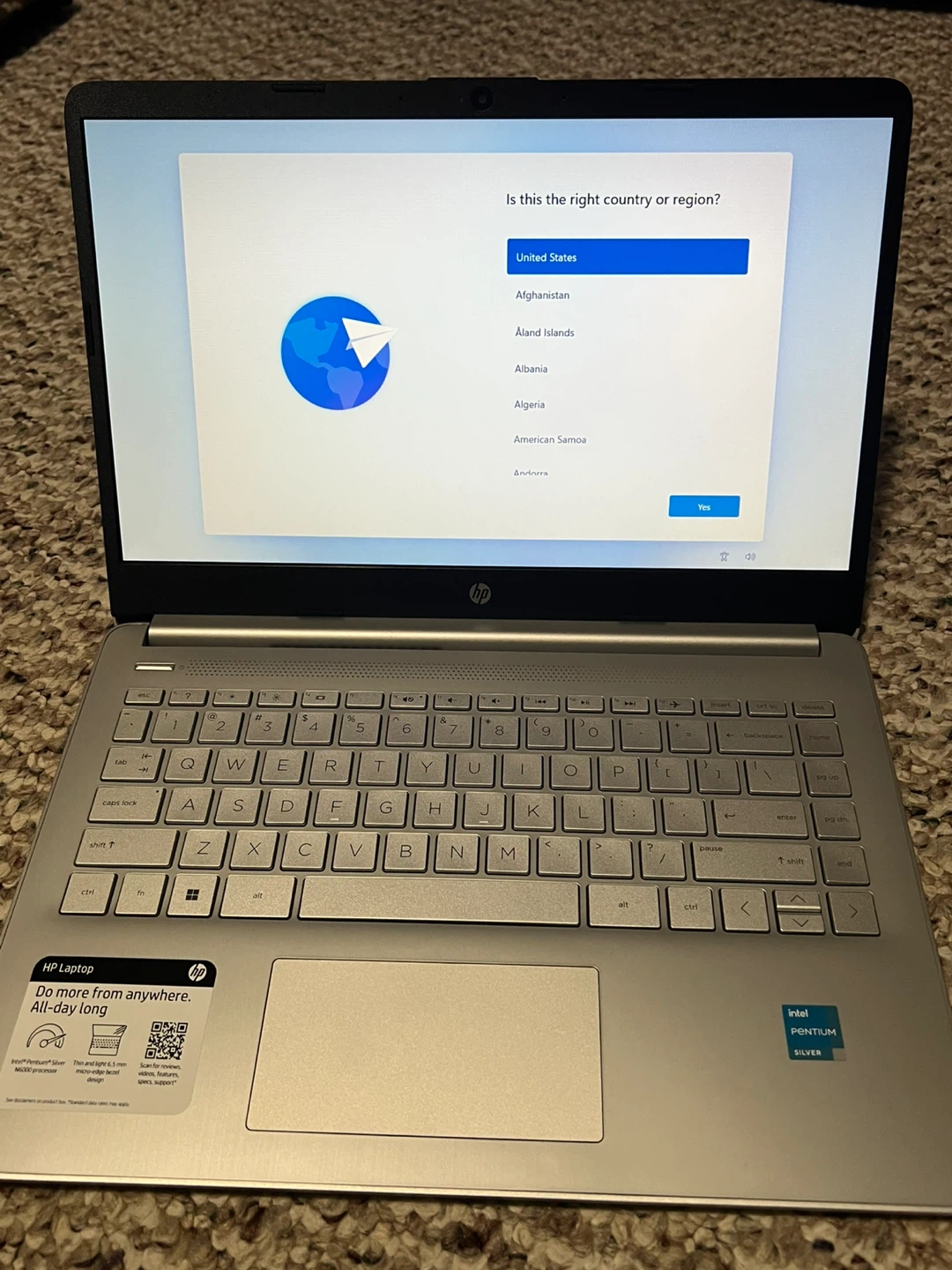 HP Laptop - Silver - photo 4