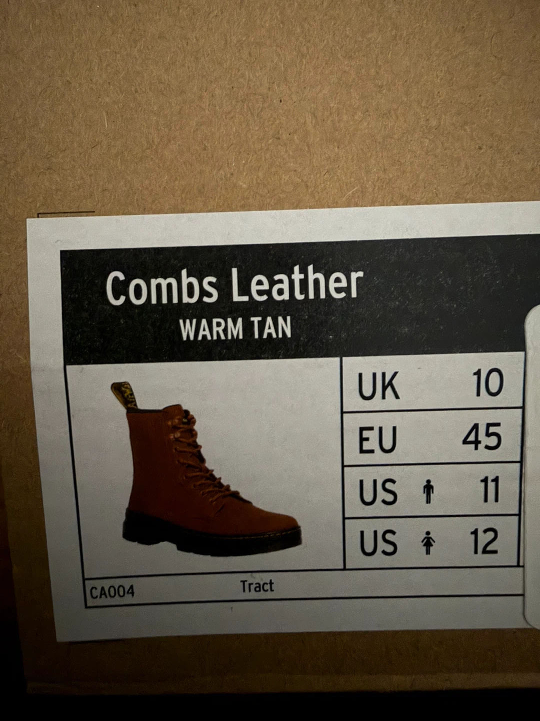Dr. Martens Combs Leather Boots - Warm Tan, US 11 - photo 3